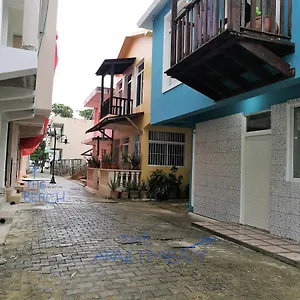El Pueblito,al Lado De Playa Dorada Mini-hôtel